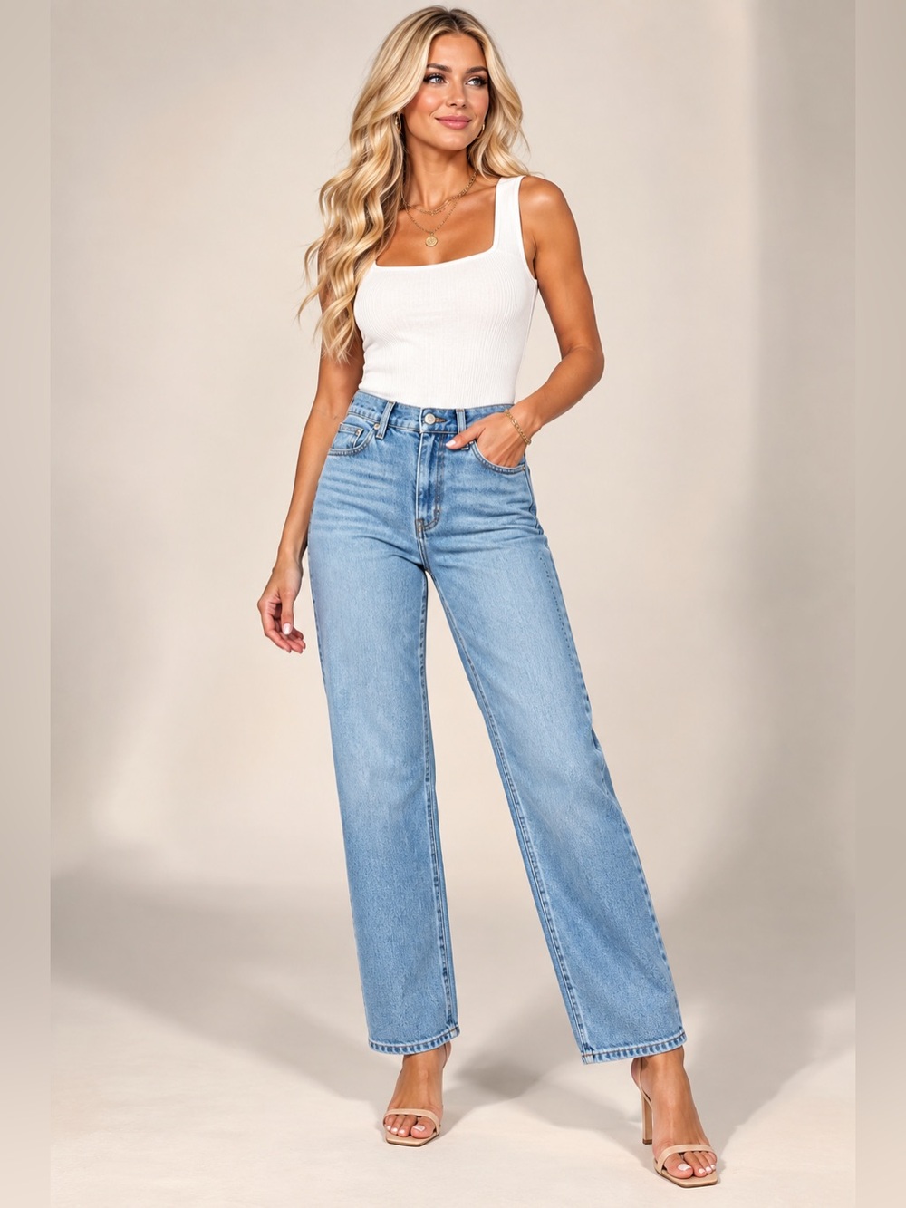 American Eagle Super High-Rise Straight Jeans Women’s 6 Short Light Wash Stretch